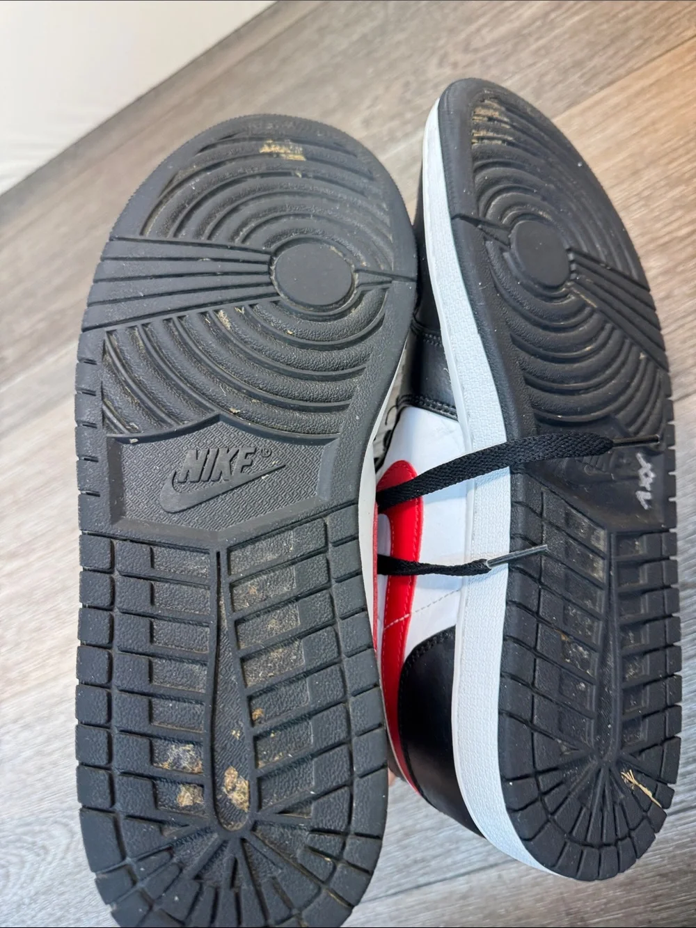 Jordan stylish sneakers